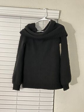 Women's Grey Sweater